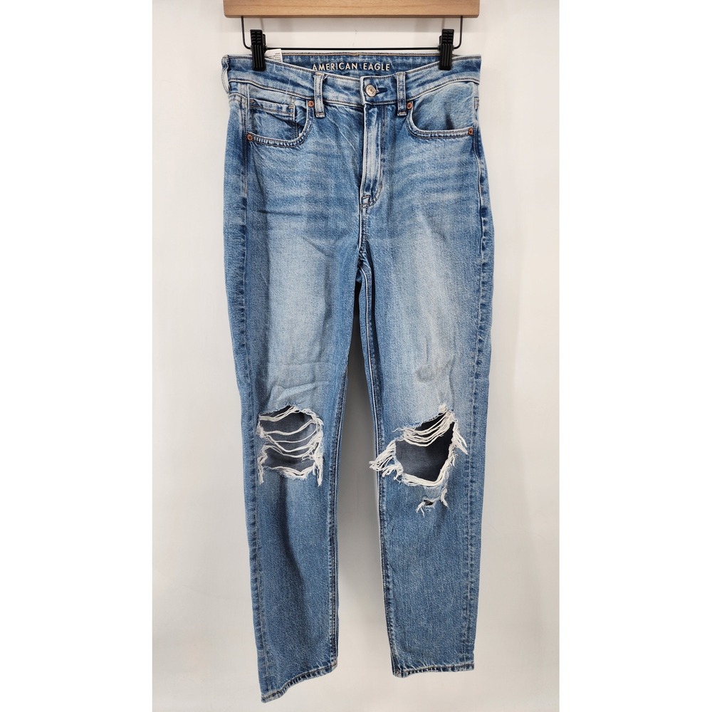 American Eagle Strigid Mom Jeans Distressed Blue Size 2 Regular